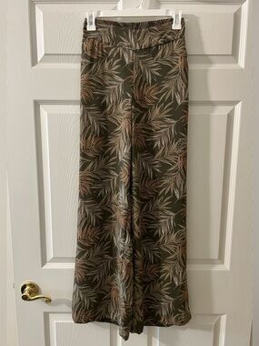 a new day Olive & Tan Palm-Print Wide Leg Pants